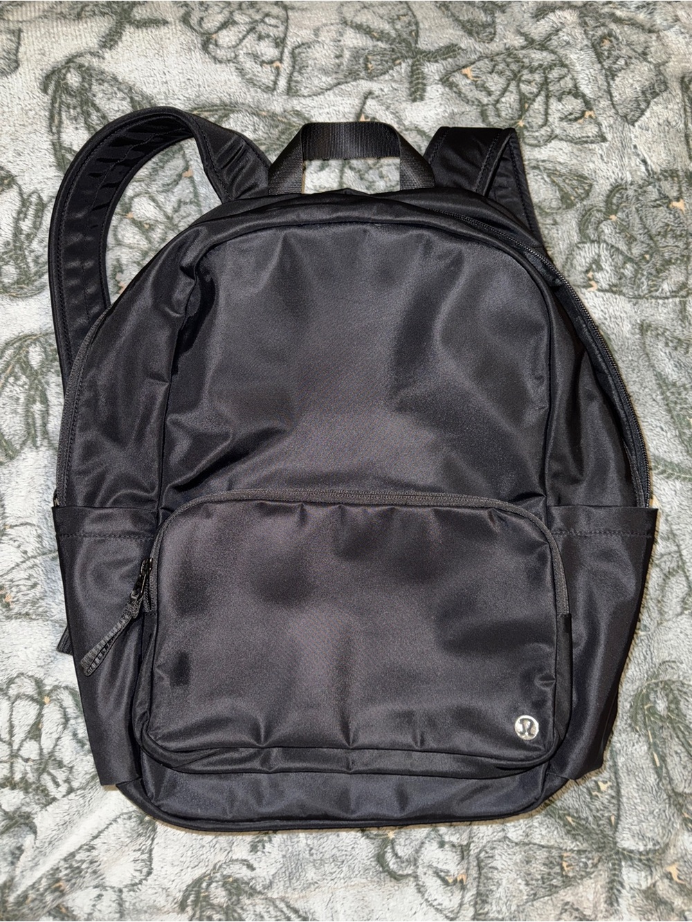 lululemon everywhere backpack 22L - Picture 5 of 12